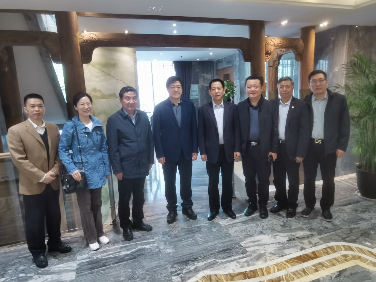 市教委领导带队赴河南省调研教育对口协作工作