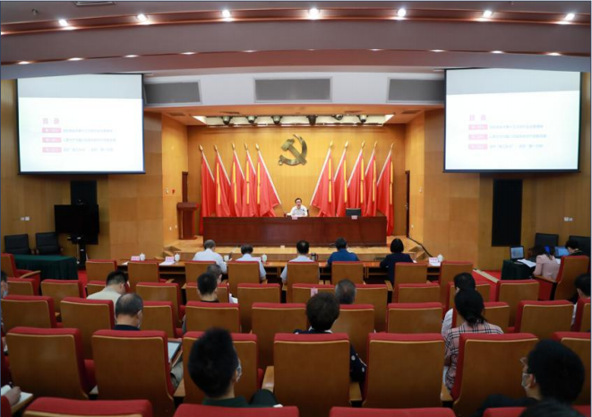 主动融入、主动服务 为新时代首都发展贡献教育力量 ——夏林茂同志为市教育两委机关系统党员干部讲党课