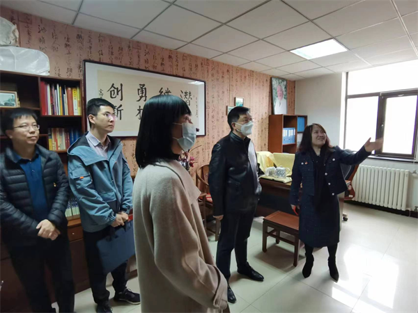 基建处党支部联合首医大中医药学院 研究生党支部赴首都国医名师馆开展党日活动.png