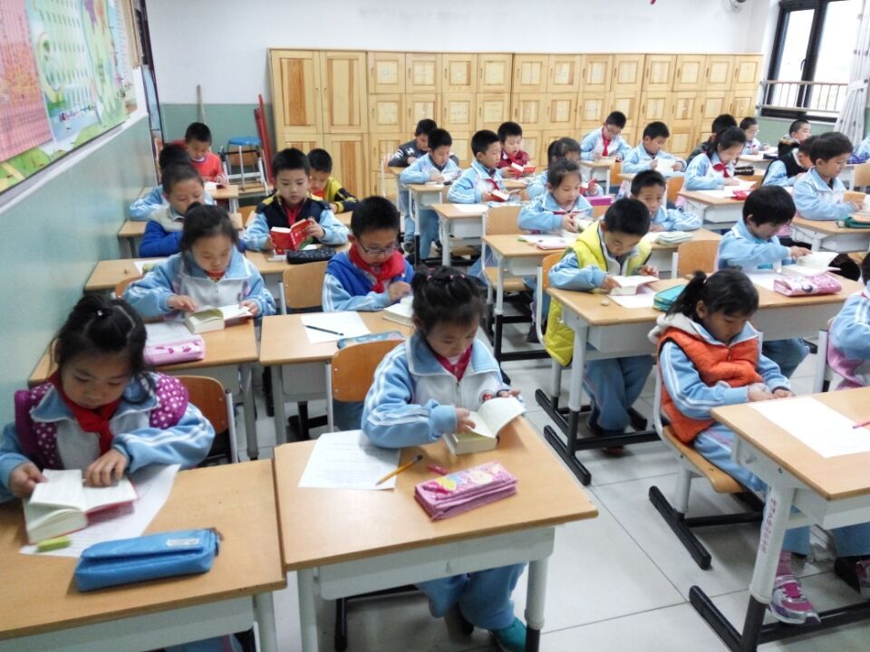 2_JXO$D9{1@_4AVK{5D2L60.jpg 2_JXO$D9{1@_4AVK{5D2L60.jpg