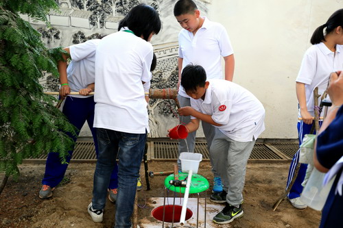 第16届北京市中小学生金鹏科技论坛体验营活动6