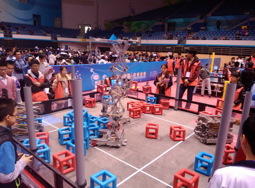 2014年北京市学生机器人智能大赛_093417.jpg